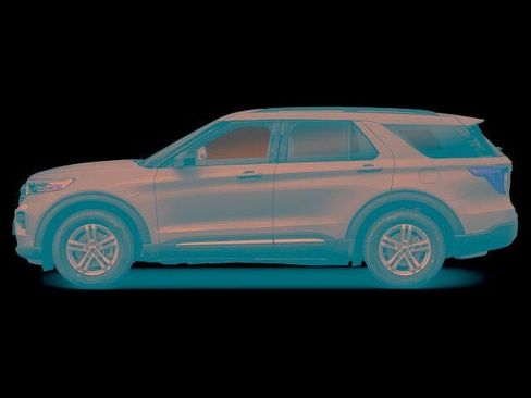Used 2022 Ford Explorer XLT w/ Equipment Group 202A image 14