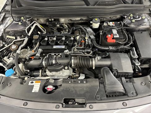 Used 2019 Honda Accord Sport image 28