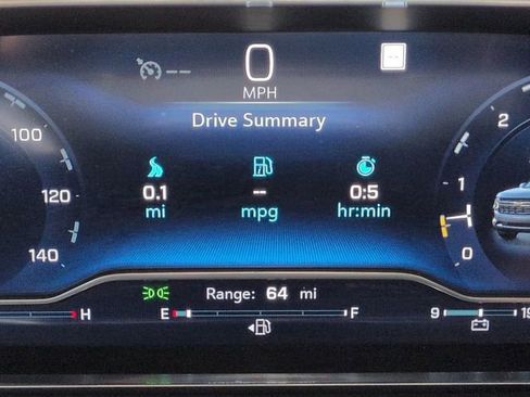 Used 2022 Chevrolet Suburban Premier RWD image 36