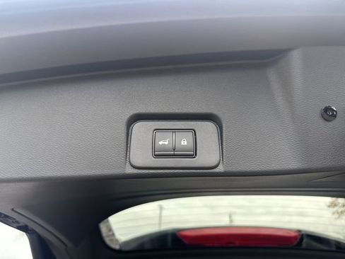 New 2026 Nissan Rogue Platinum image 13