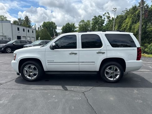 Used 2010 Chevrolet Tahoe LTZ AWD/4WD image 6