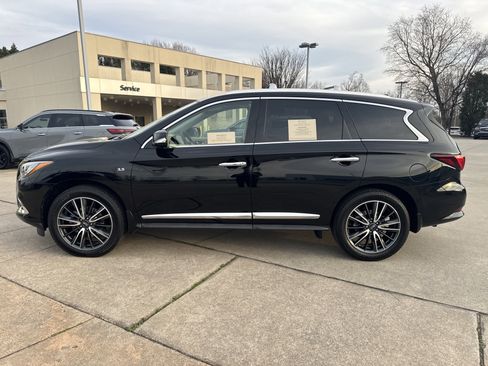 Certified 2019 INFINITI QX60 Luxe w/ Sensory Package image 7
