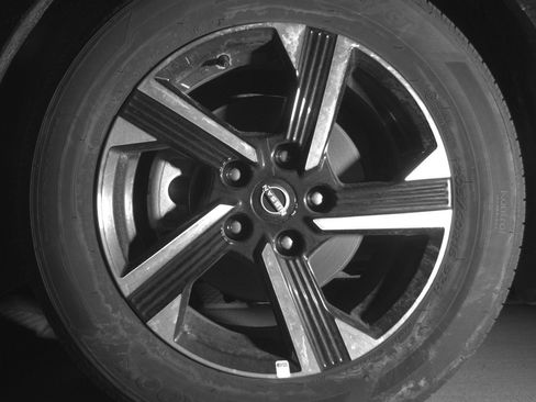 Used 2025 Nissan Sentra SV FWD image 12