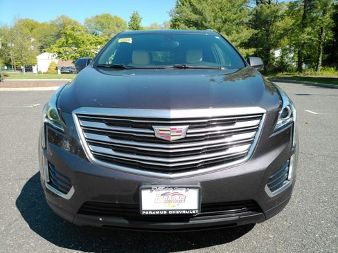 Certified 2019 Cadillac XT5 AWD image 3