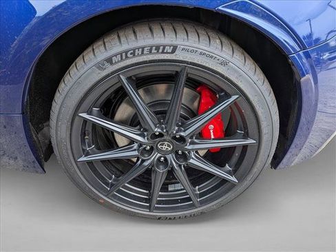 New 2026 Toyota GR86 Premium image 10