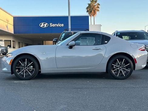 Used 2024 MAZDA MX-5 Miata RF Grand Touring w/ Weather Package image 6