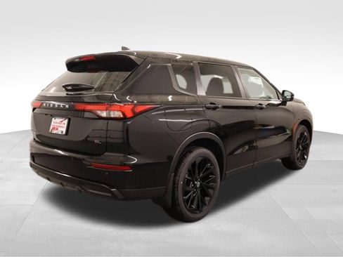 New 2026 Nissan Rogue SL AWD/4WD image 2
