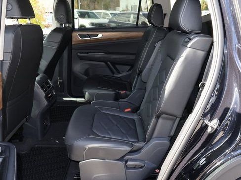 New 2026 Volkswagen Atlas SE image 13