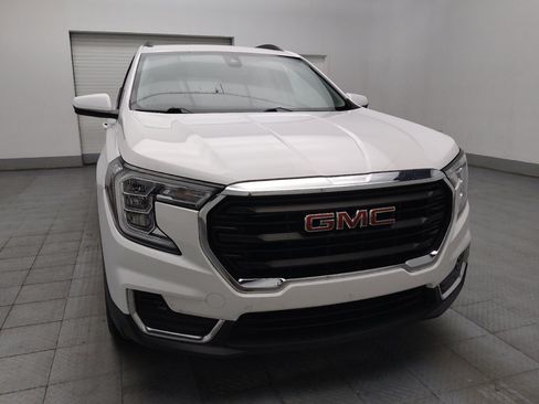 Used 2022 GMC Terrain SLE w/ Driver Convenience Package FWD image 14