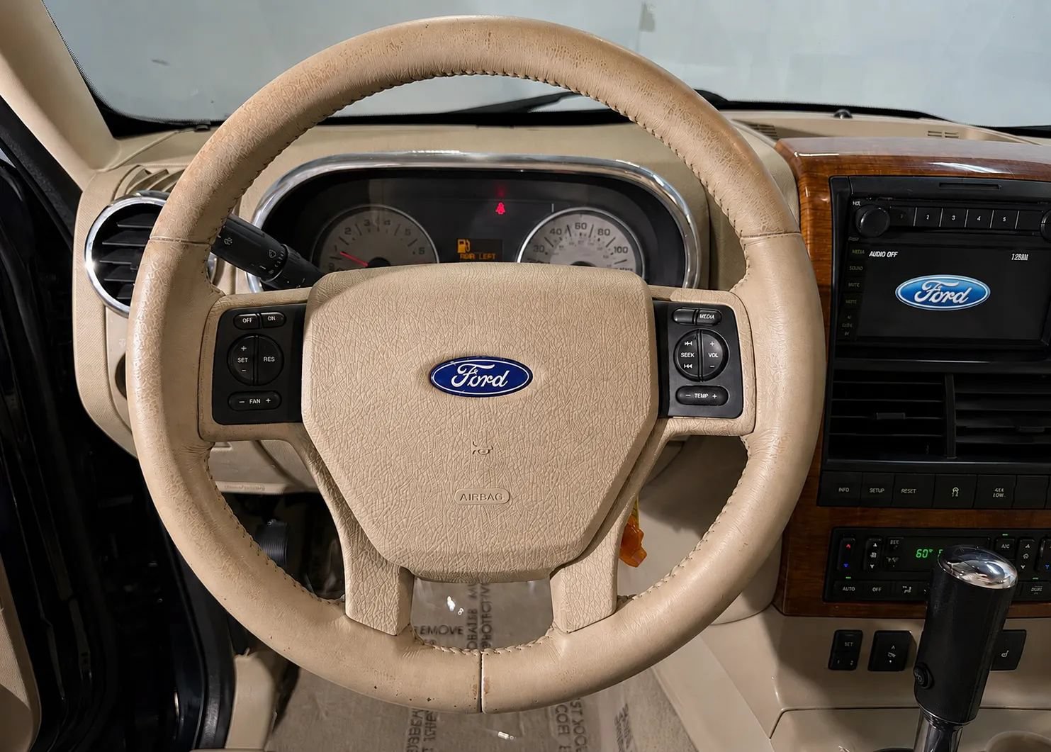 Used 2007 Ford Explorer Eddie Bauer AWD/4WD image 18