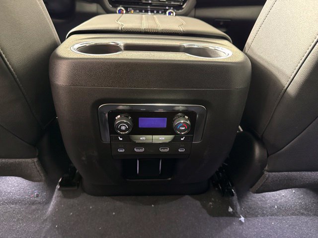 New 2026 Chevrolet Tahoe High Country AWD/4WD image 30