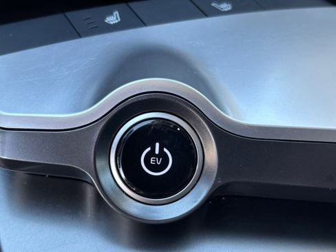 Used 2023 Kia EV6 Light image 27