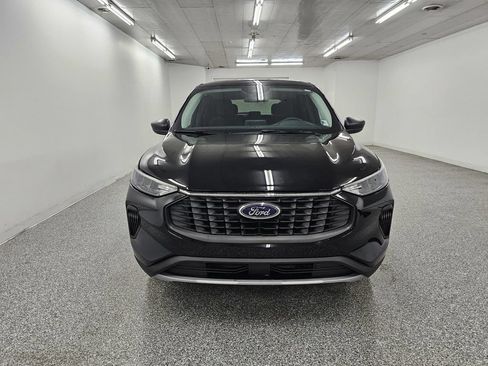 Used 2024 Ford Escape Active AWD/4WD image 2