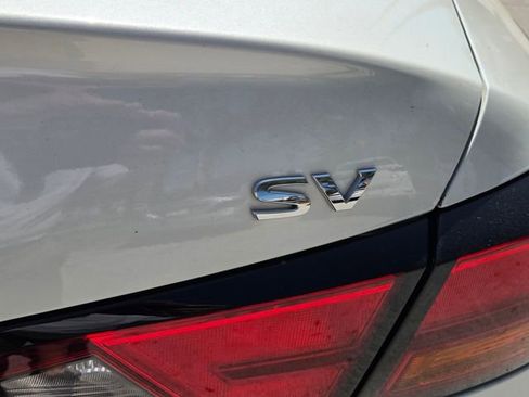 Used 2021 Nissan Altima 2.5 SV image 11