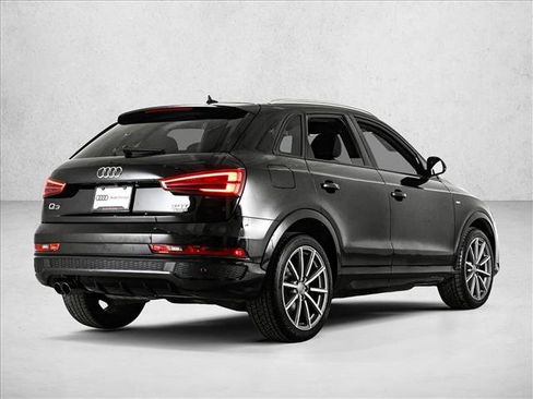 Used 2018 Audi Q3 2.0T Premium image 5