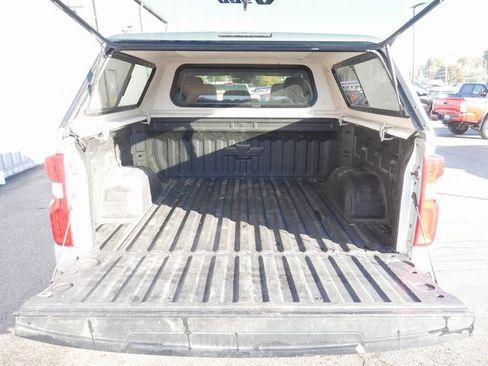 Used 2020 Chevrolet Silverado 1500 Custom Trail Boss image 9