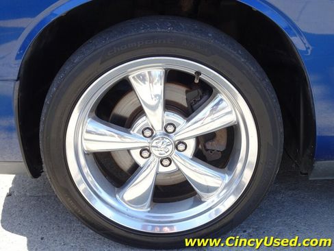 Used 2010 Dodge Challenger R/T RWD image 30