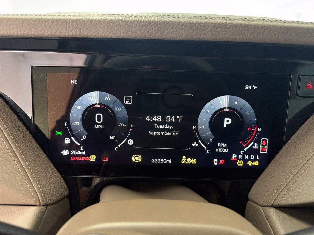 Used 2025 GMC Yukon Denali w/ Sun & Power Step Package RWD image 19