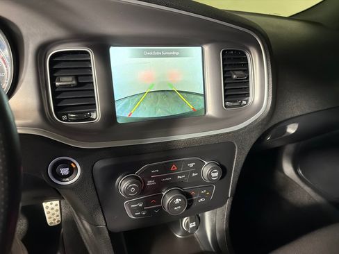 Used 2022 Dodge Charger Scat Pack w/ Harman/Kardon Audio Group RWD image 19