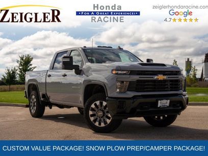 Used 2024 Chevrolet Silverado 2500 Custom w/ Custom Value Package