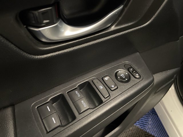Certified 2026 Honda CR-V EX image 13