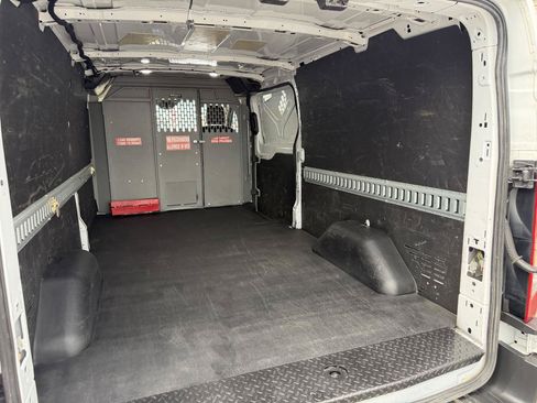 Used 2021 Ford Transit 250 Low Roof RWD image 26