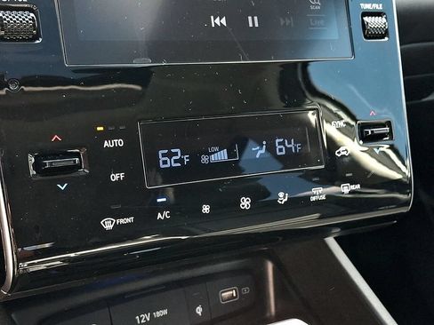 Certified 2023 Hyundai Tucson SEL w/ Convenience Package AWD/4WD image 19