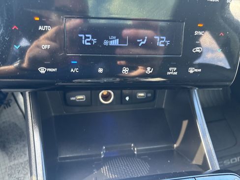 Used 2022 Hyundai Tucson Limited image 23