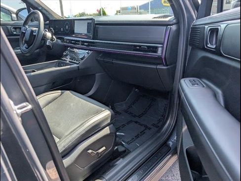 Used 2024 Hyundai Santa Fe Calligraphy image 23