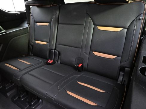Used 2021 GMC Yukon AT4 w/ Rear Media and Nav Package AWD/4WD image 22