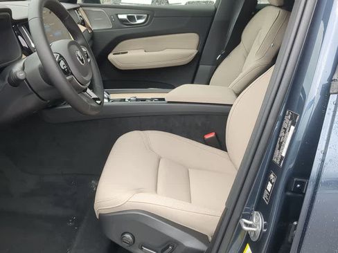 New 2026 Volvo XC60 B5 Plus w/ Protection Package Premier image 15