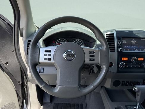 Used 2019 Nissan Frontier SV w/ Value Truck Package RWD image 18
