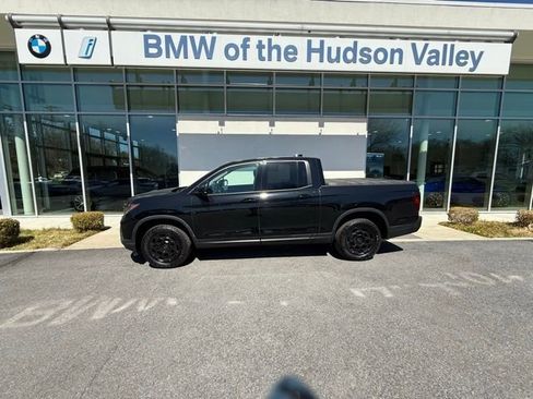 Used 2025 Honda Ridgeline Sport+ image 1