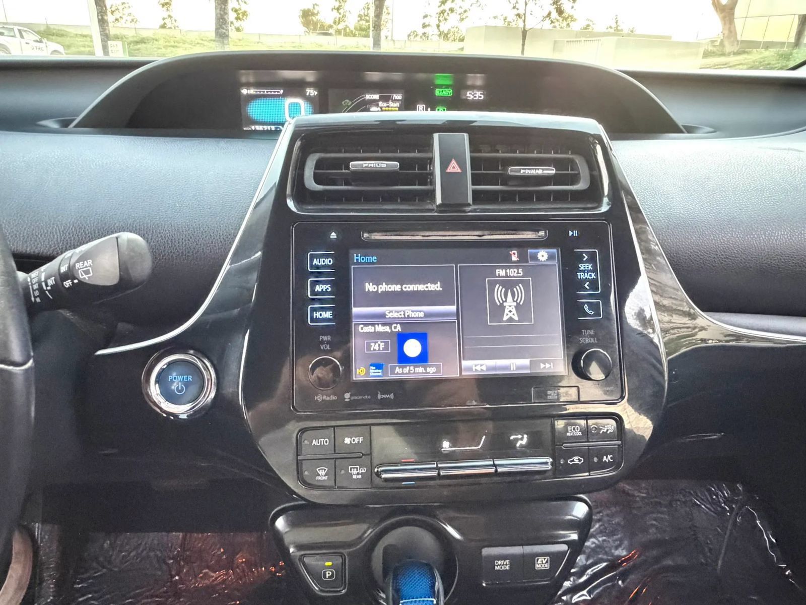 Used 2016 Toyota Prius Three FWD image 18