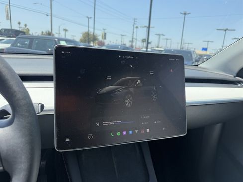 Used 2024 Tesla Model Y Long Range AWD/4WD image 15