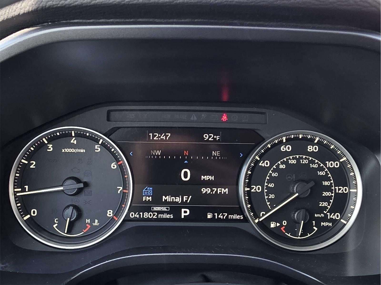 Used 2024 Mitsubishi Outlander SE FWD image 14