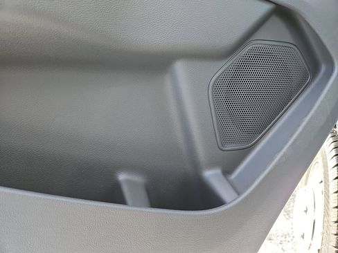 Used 2025 Ford Transit 350 XL image 17