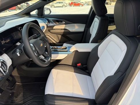 New 2026 Chevrolet Equinox EV LT w/ LPO, All-Weather Mat Package image 13