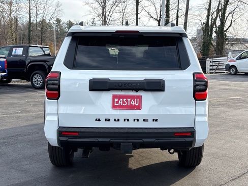 New 2025 Toyota 4Runner SR5 image 28