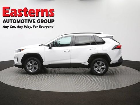Used 2022 Toyota RAV4 LE AWD/4WD image 61