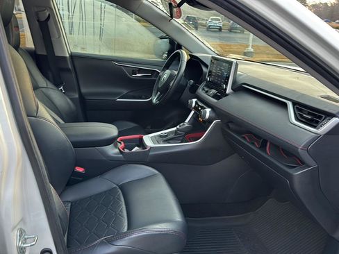 Certified 2020 Toyota RAV4 TRD Off-Road image 10