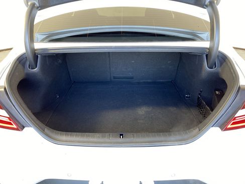 Used 2023 Genesis G70 2.0T w/ Sport Prestige Package image 30