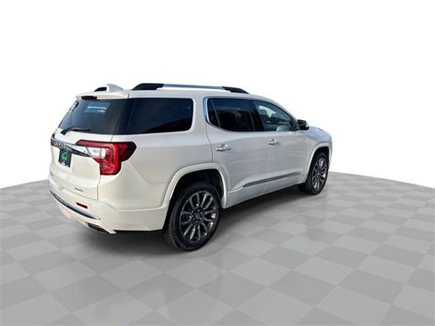 Used 2021 GMC Acadia Denali w/ Denali Ultimate Package image 8