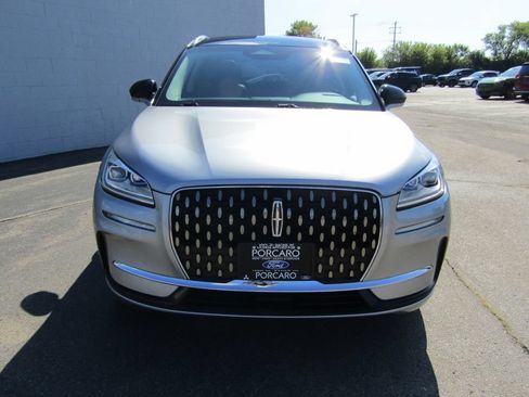 Used 2024 Lincoln Corsair Grand Touring AWD/4WD image 12