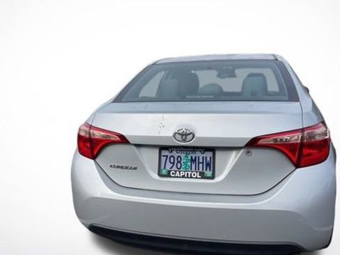 Used 2018 Toyota Corolla L image 4