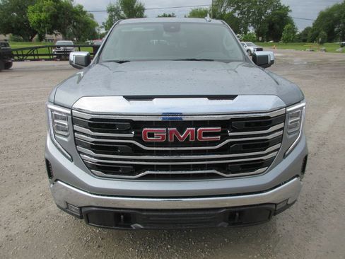 New 2026 GMC Sierra 1500 SLT w/ SLT Convenience Package AWD/4WD image 12