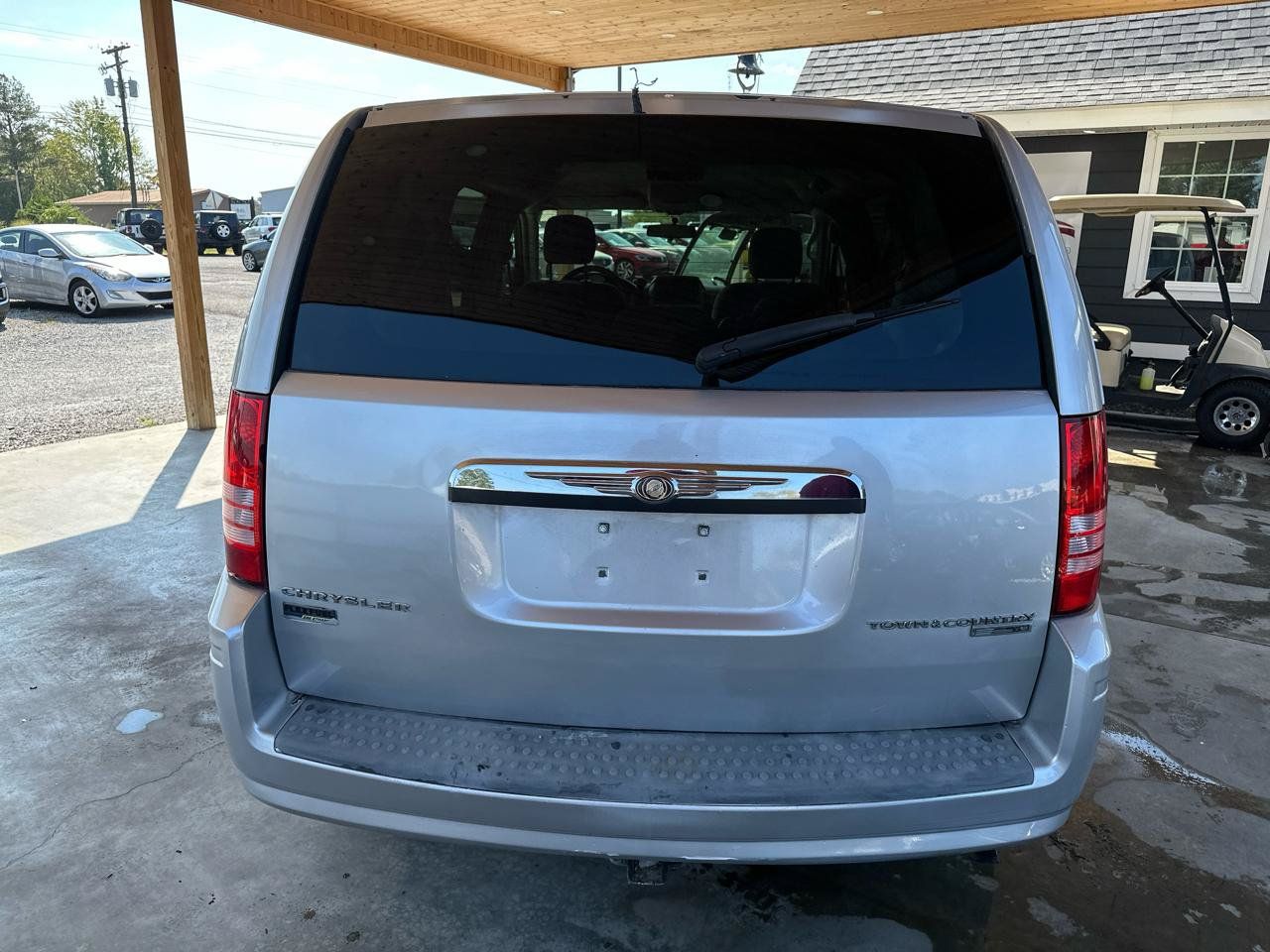 Used 2009 Chrysler Town & Country LX w/ PWR Convenience Group FWD image 12