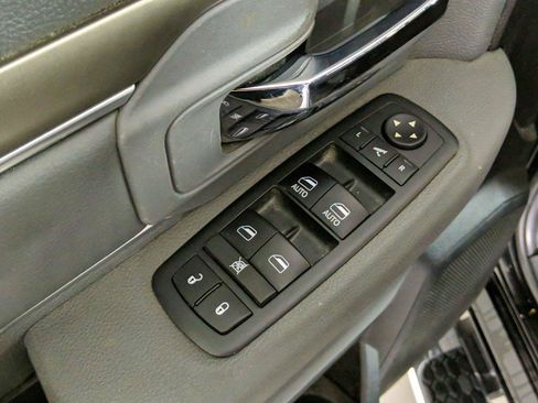 Used 2017 RAM 1500 Big Horn AWD/4WD image 19