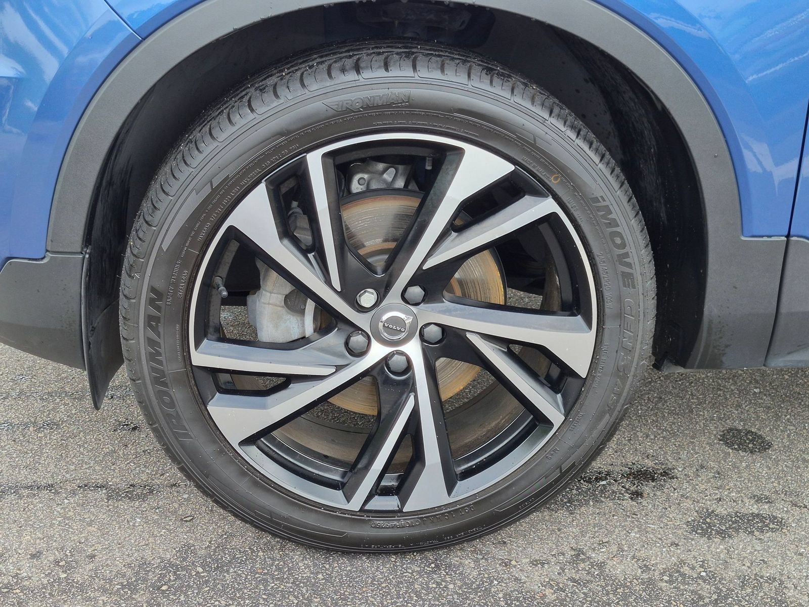 Used 2021 Volvo XC40 T5 R-Design w/ Climate Package AWD/4WD image 10