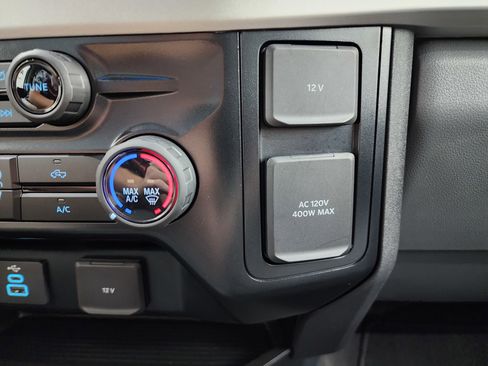 Used 2024 Ford F250 XLT image 42